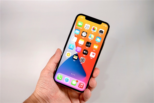 卫滨苹果手机维修分享iOS 14.2修订版已到，专属iPhone 12系列 